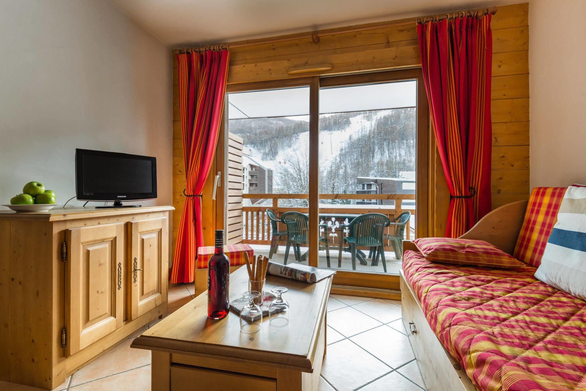 Lagrange Vacances Le Hameau Du Rocher Blanc Serre Chevalier Zewnętrze zdjęcie