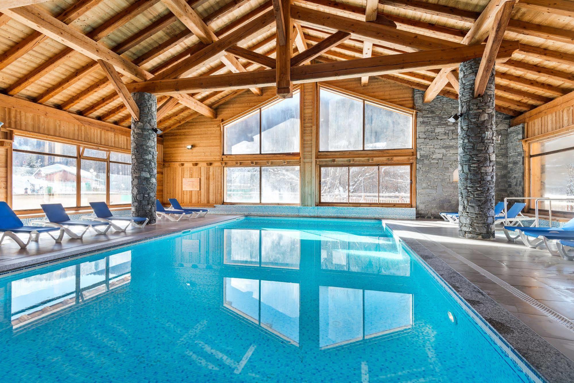 Lagrange Vacances Le Hameau Du Rocher Blanc Serre Chevalier Zewnętrze zdjęcie